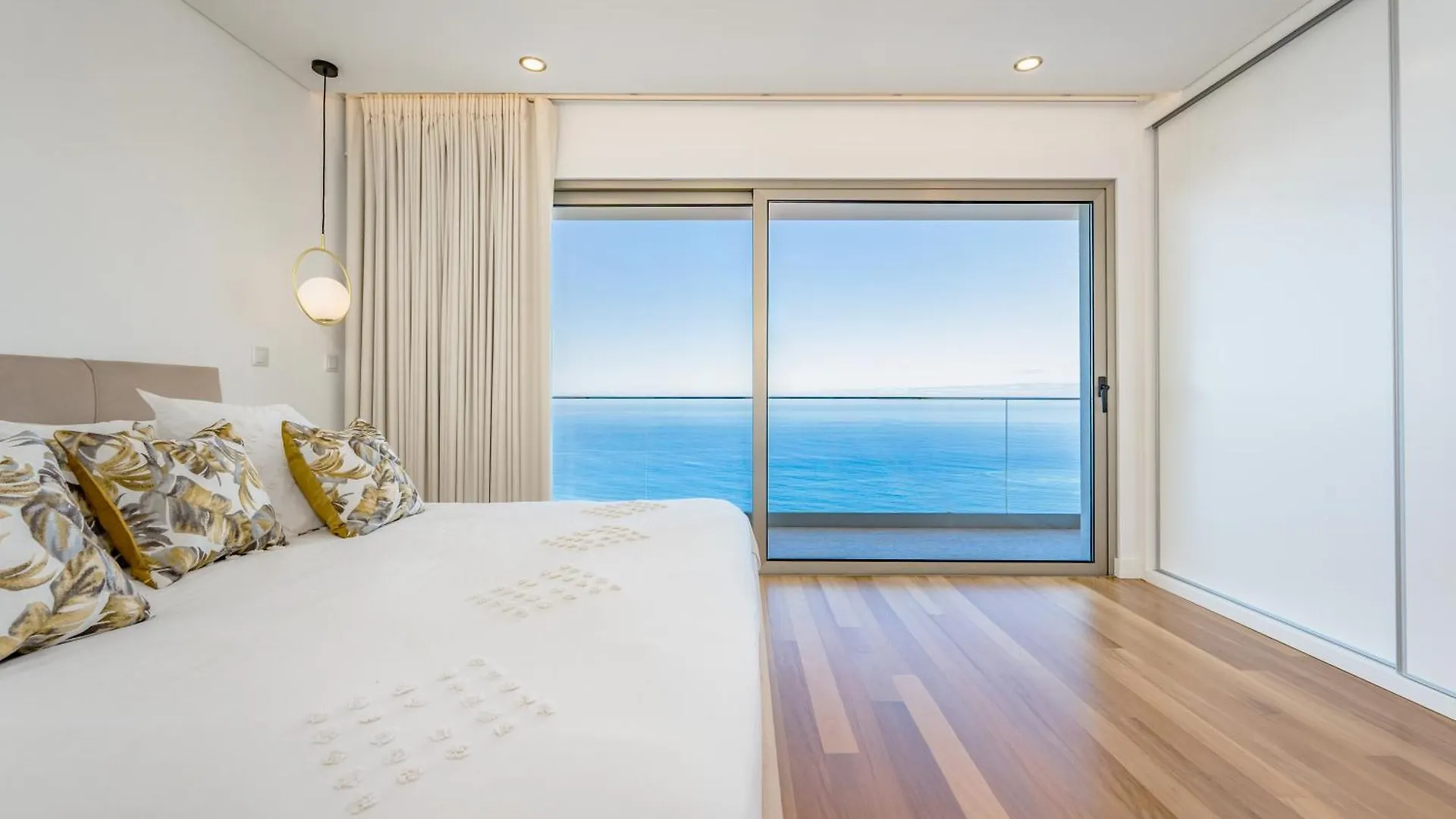 Le Maison Deluxe Madeira - Where You Breath Peace! Ponta do Sol  Villa